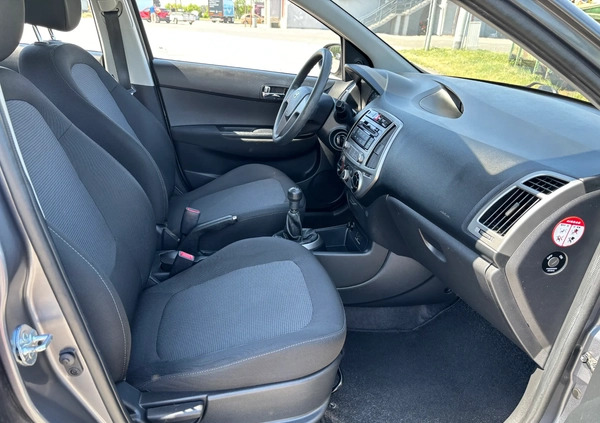 Hyundai i20 cena 24999 przebieg: 115000, rok produkcji 2014 z Świebodzin małe 232